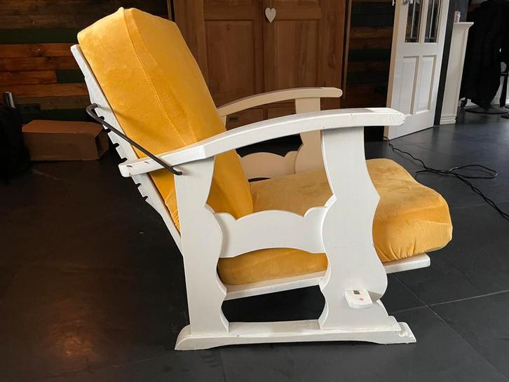 Mooie houten rokersstoel verstelbare rugleuning, Huis en Inrichting, Stoelen, Zo goed als nieuw, Eén, Hout, Wit, Ophalen