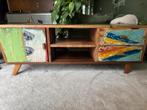 Handgemaakte kast/ dressoir van vissersboten uit Bali, Ophalen, 100 tot 150 cm, Zo goed als nieuw, Met deur(en)