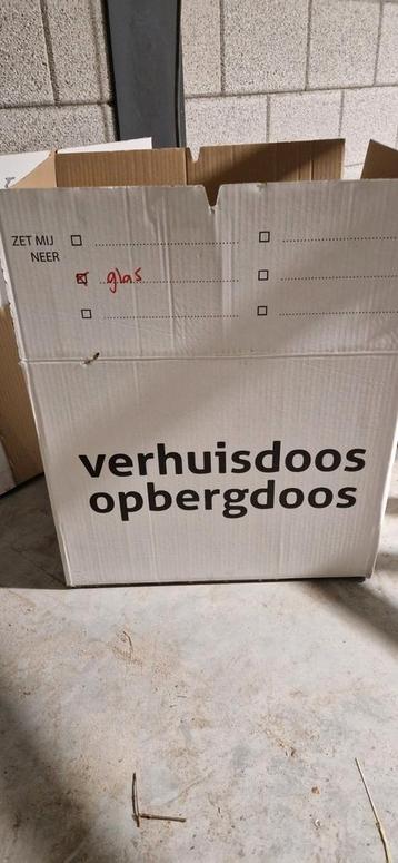 9 Verhuisdozen te koop beschikbaar voor biedingen