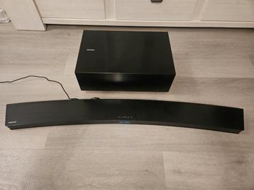Krachtige Samsung HW-J7500 Curved Bluetooth soundbar+woofer beschikbaar voor biedingen