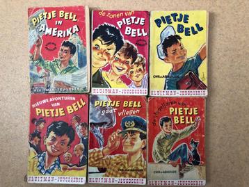Chr. v. Abkoude  – 6 Pietje Bell pockets jaren 60 beschikbaar voor biedingen