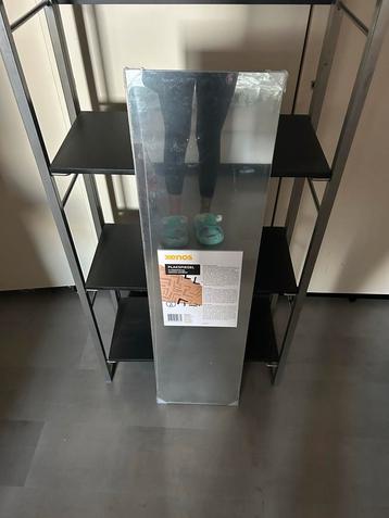 Xenos Plakspiegel Nieuw in Verpakking beschikbaar voor biedingen