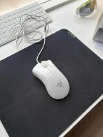 Razer DeathAdder Essential + Razer XL-muismat, Ophalen, Gebruikt, Rechtshandig, Gaming muis