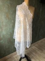 Handgebreide witte Bruidssjaal/Omslagdoek/Stola, Ophalen of Verzenden, Nieuw, Wit, Accessoires