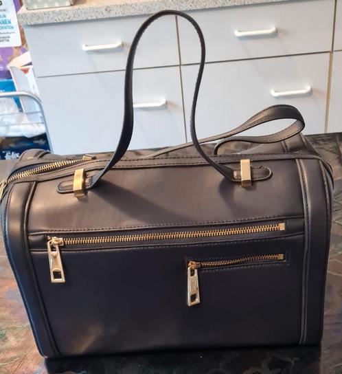 H&M , model 'dokterstas', nappaleer, Sieraden, Tassen en Uiterlijk, Tassen | Reistassen en Weekendtassen, Zo goed als nieuw, Blauw