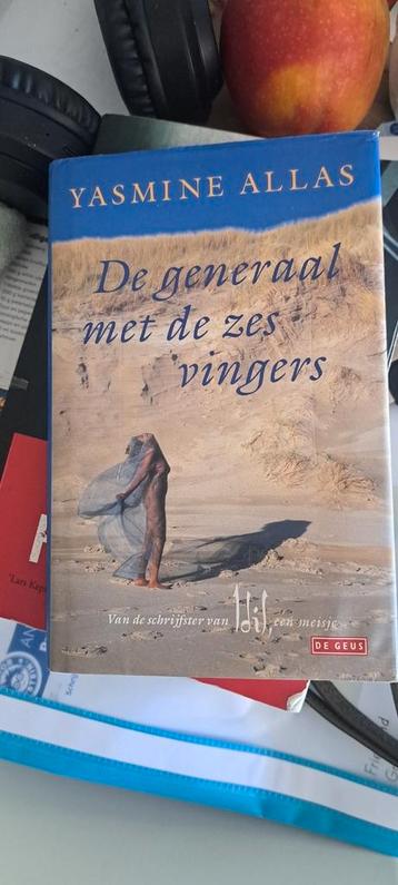 Yasmine Allas - De generaal met de zes vingers beschikbaar voor biedingen