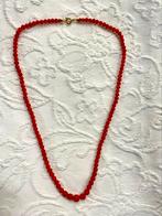 Antieke bloedkoraal ketting. Nederland., Ophalen of Verzenden, Gebruikt, Rood, Steen of Mineraal