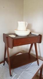 Vintage bijzettafel, sidetable, lade, wielen uit de jaren 60, Huis en Inrichting, Tafels | Bijzettafels, Ophalen, Gebruikt, Vintage