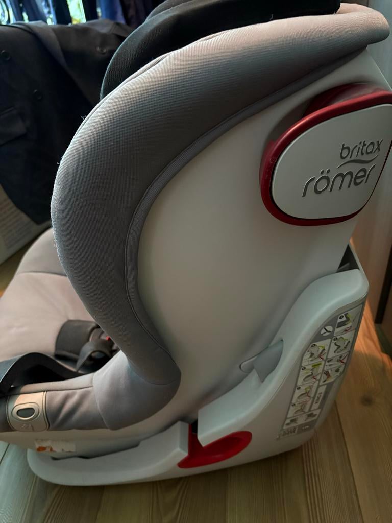 Autostoel, Kinderen en Baby's, Autostoeltjes, Overige merken, 9 t/m 18 kg, Ophalen of Verzenden, Gebruikt