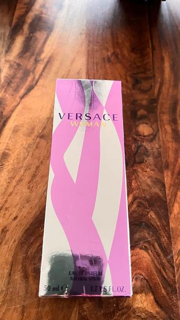 Versace Woman Parfum 50ml - Nieuw in doos beschikbaar voor biedingen