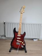 Fender squier stratocaster, Muziek en Instrumenten, Ophalen of Verzenden, Zo goed als nieuw, Fender