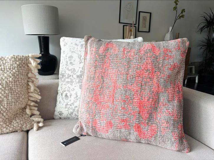 Eichholtz serene pillow 60x60, Huis en Inrichting, Woonaccessoires | Kussens, Nieuw, Overige kleuren, Vierkant, Ophalen of Verzenden