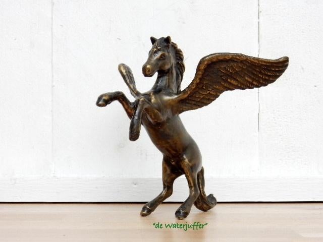 222* Bronzen pegasus (Boven €75 geen verzendkosten), Ophalen of Verzenden, Nieuw, Overige materialen, Dierenbeeld