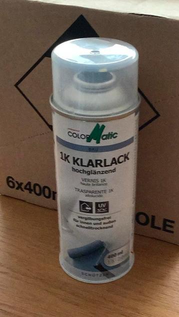 Doosje net 6 spuitbussen lak/vernis beschikbaar voor biedingen