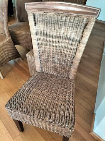 Nette set van 6 rieten eetkamerstoelen beschikbaar voor biedingen