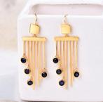 Zilveren oorbellen met blauwe saffieren | Gecertificeerd, Sieraden, Tassen en Uiterlijk, Oorbellen, Hangers, Blauw, Nieuw, Ophalen of Verzenden