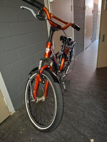 kinder fiets van het merk lookie beschikbaar voor biedingen