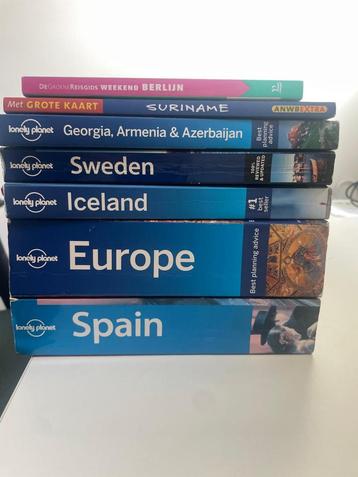 5 lonely planet Spain Europe Iceland Sweden Georgia Armenia beschikbaar voor biedingen