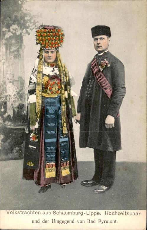 Klederdracht Schaumberg-Lippe Huwelijkspaar, Verzamelen, Ansichtkaarten | Themakaarten, Ongelopen, Voor 1920, Klederdracht, Ophalen of Verzenden