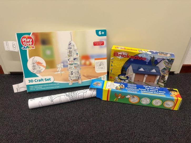 Leuke knutselspullen; kleuren, nieuw Brickadoo garage maken, Hobby en Vrije tijd, Knutselen, Nieuw, Materiaal, Ophalen