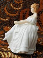 Heather mooie vintage Royal Doulton beeldje uit Engeland., Antiek en Kunst, Antiek | Porselein, Ophalen of Verzenden