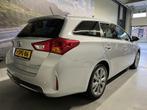 Toyota Auris Touring Sports 1.8 Hybrid Lease Pro, Gebruikt, Zwart, Met garantie (alle), Leder en Stof