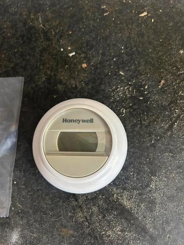 Honeywell Round aan-uit kamerthermostaat beschikbaar voor biedingen