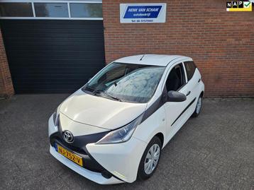 Toyota Aygo 1.0 VVT-i x-now 2017 - Airco beschikbaar voor biedingen