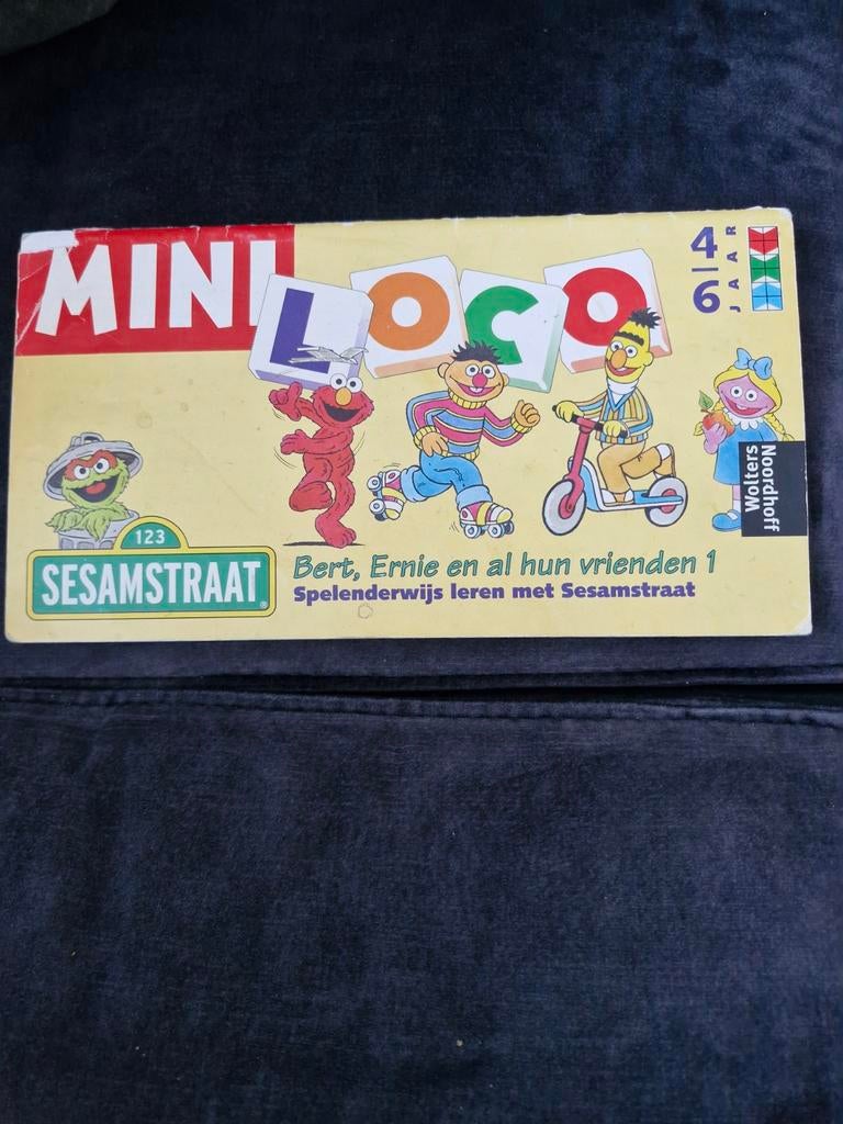 Loco boekje Sesamstraat bert,ernie en al hun vrienden 1, Ophalen of Verzenden, 10 tot 50 stukjes, Gebruikt