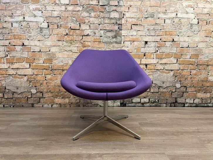 Allermuir Open A640 paars bij TheReSales, Huis en Inrichting, Fauteuils, Zo goed als nieuw, Metaal, Stof, 50 tot 75 cm, 75 tot 100 cm