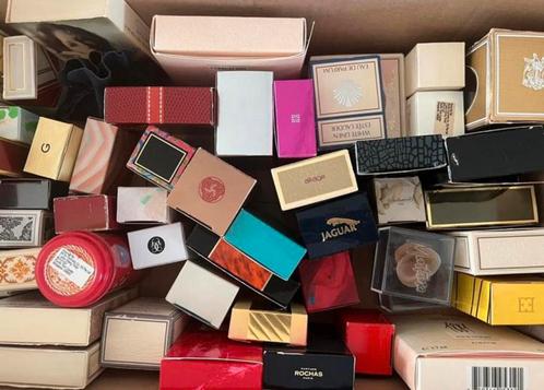 Parfum Miniaturen Dames Vintage, Verzamelen, Parfumverzamelingen, Zo goed als nieuw, Miniatuur, Verzenden