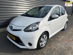 Toyota Aygo 1.0 VVT-i Aspiration Rijdt Goed APK tm 16-9-2026, Euro 5, Stof, Gebruikt, Bedrijf