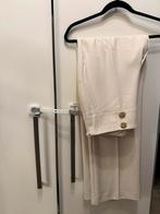 Nikkie Pantalon Beige Maat 42/44, Ophalen, Beige, Maat 42/44 (L), Zo goed als nieuw