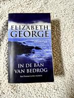 Elizabeth George - In de ban van bedrog, Ophalen of Verzenden, Gelezen, Elizabeth George
