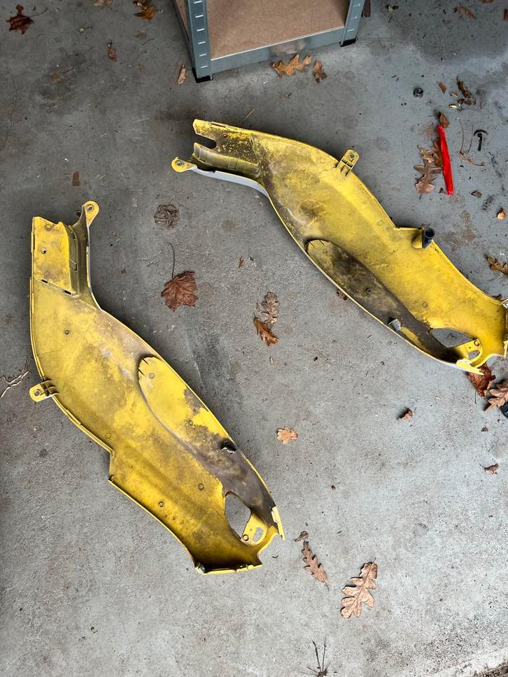 Typhoon kappenset (bijna compleet), Fietsen en Brommers, Brommeronderdelen | Scooters, Gebruikt, Piaggio, Kap, Ophalen of Verzenden