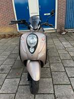 sym mio 50 2014, Fietsen en Brommers, Scooters | SYM, Mio, Maximaal 45 km/u, Zo goed als nieuw, Benzine