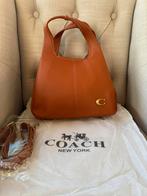 Coach lana bruin inclusief lange strap en dustbag, Ophalen of Verzenden, Zo goed als nieuw, Bruin