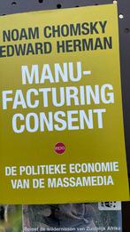 Noam Chomsky - Manufacturing Consent, Boeken, Maatschappij en Samenleving, Ophalen of Verzenden, Zo goed als nieuw, Nederland