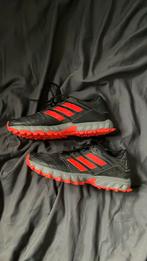 Adidas hockey schoenen maat 39/40, Ophalen, Zo goed als nieuw, Schoenen