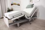 Hoog-laag bed, rollator en douchestoel, Ophalen, Gebruikt