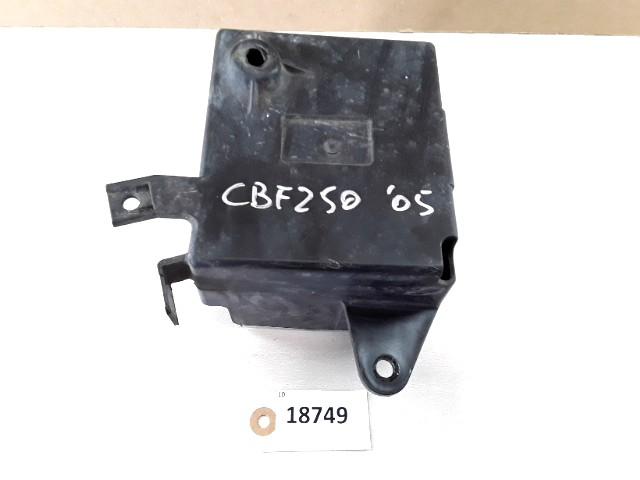 CBF250 2004 - 2012 Honda Batterijbak D1-35343