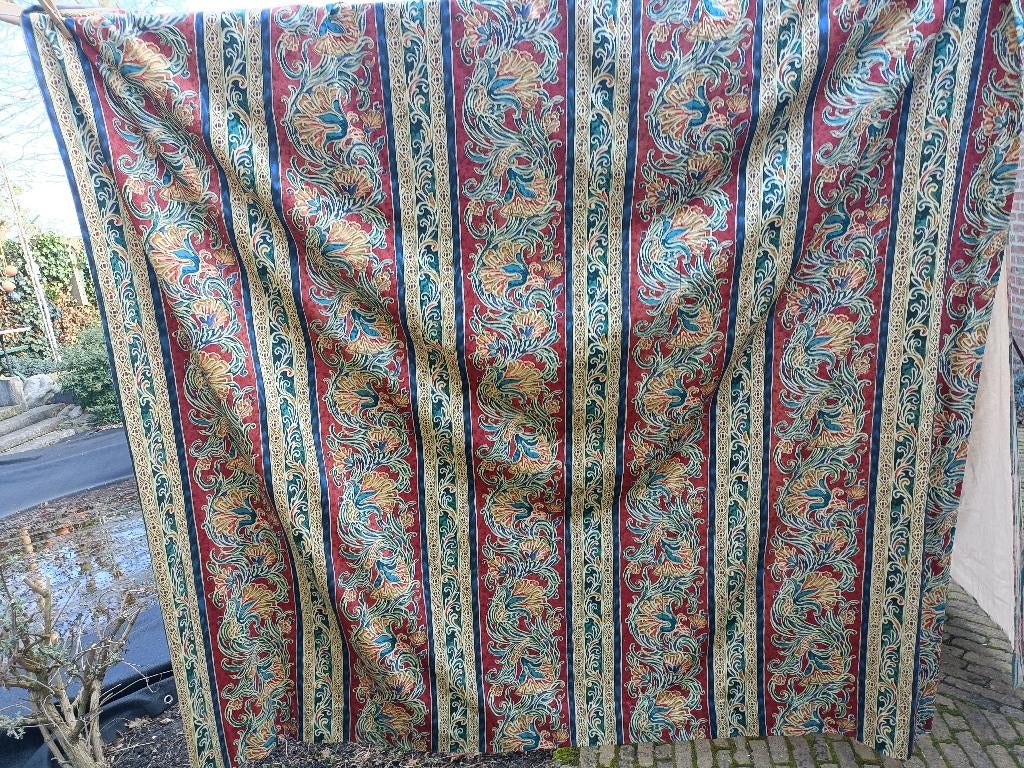 GEVOERD kleurrijk gordijn 95x240 dubbel plooi isolatie (KG21, Gebruikt, 200 cm of meer, Groen, 50 tot 100 cm