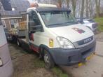 BE Trekker Iveco 10ton / oplegger Veldhuizen BE combi, Auto's, Achterwielaandrijving, 4 cilinders, Iveco, 2080 kg