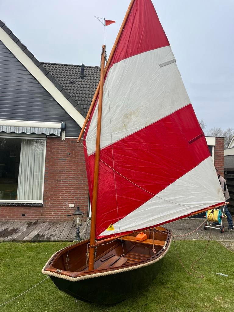 Houten Jol met Gaffeltuig - Vaarklaar en Compleet, Ophalen, Geen motor, Gebruikt, Optimist