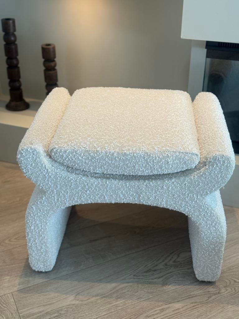 Nafya boucle poef eric kuster stijl eichholtz stijl, Ophalen of Verzenden, Nieuw, Rond