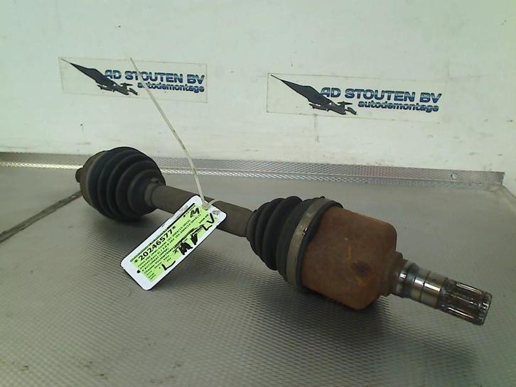 Aandrijfas Links Voor Volvo V50 (MW) (2004-04/2010-12), Auto-onderdelen, Transmissie en Toebehoren, Volvo, Gebruikt