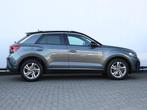 Volkswagen T-Roc 1.5 TSI R-Line 150PK DSG | Led | Camera | T, 1258 kg, 4 cilinders, 150 pk, Bedrijf