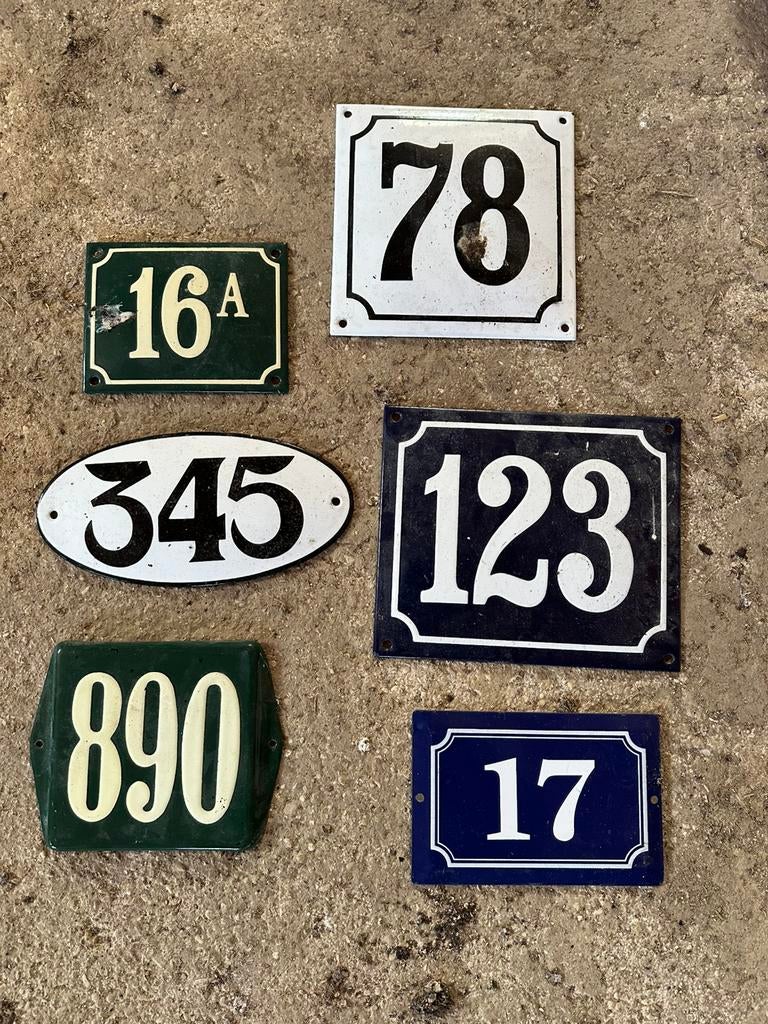 Enaille huisnummer plaatjes, Antiek en Kunst, Antiek | Emaille, Ophalen of Verzenden