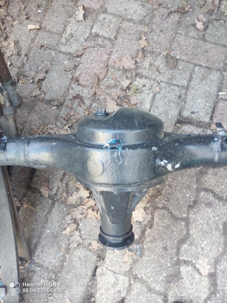 Suzuki SJ 410, Ophalen, Suzuki