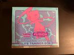 Pokemon TCG Fusion Strike PokemonCenter ETB sealed, Hobby en Vrije tijd, Verzamelkaartspellen | Pokémon, Ophalen, Nieuw